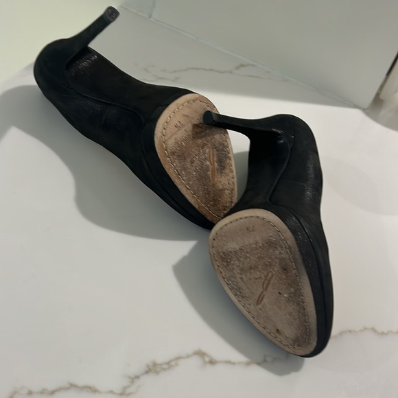 Brian Atwood Black Sueded Sculpted Platform Pump 37.5 - Picture 6 of 9